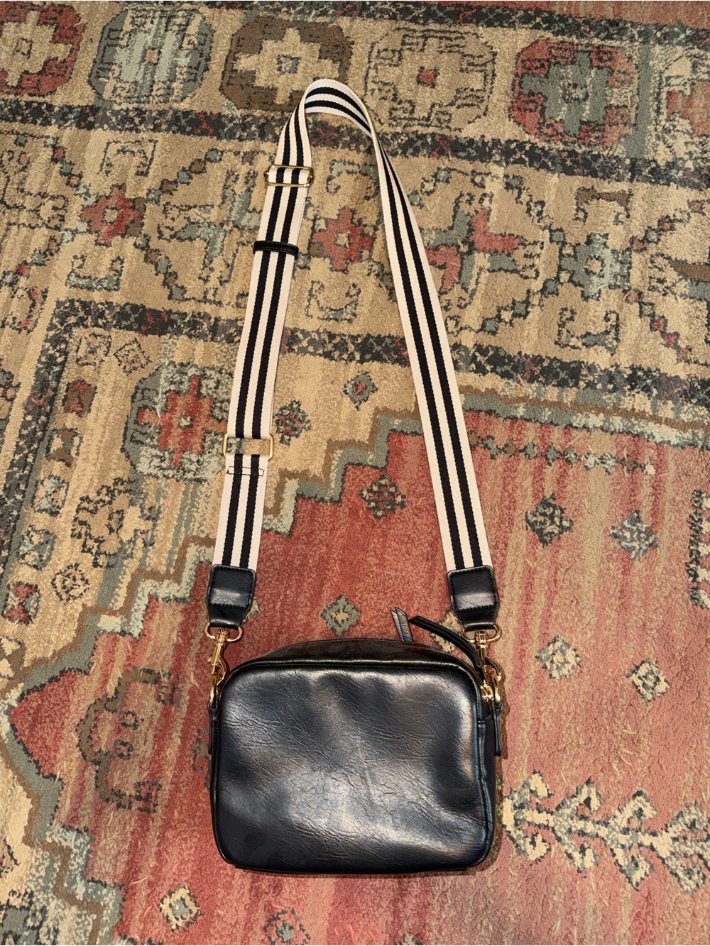 Target crossbody - Picture 3 of 3